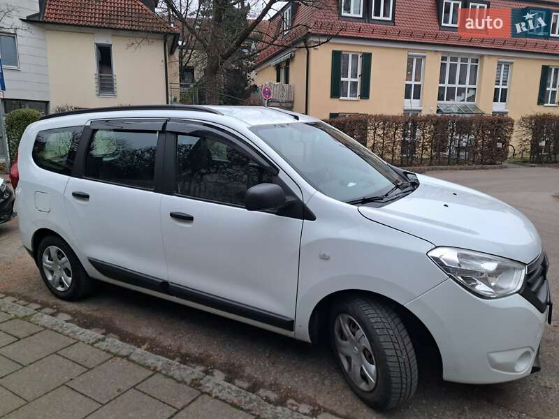 Мінівен Renault Lodgy 2016 в Львові