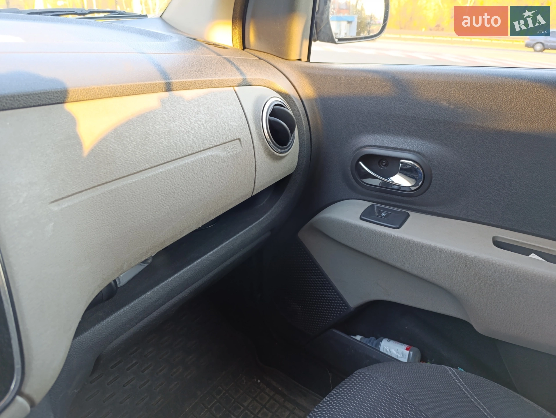 2014 Renault Lodgy - мініатюра 8