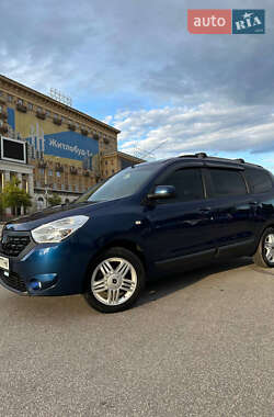 Минивэн Renault Lodgy 2018 в 