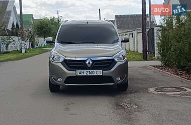 Минивэн Renault Lodgy 2015 в 