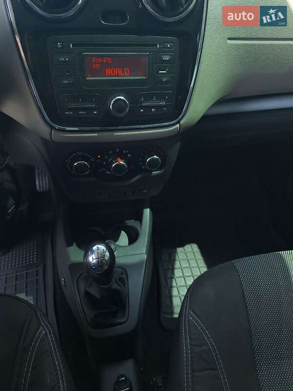 Мінівен Renault Lodgy 2015 в Дніпрі