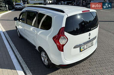 Минивэн Renault Lodgy 2016 в 