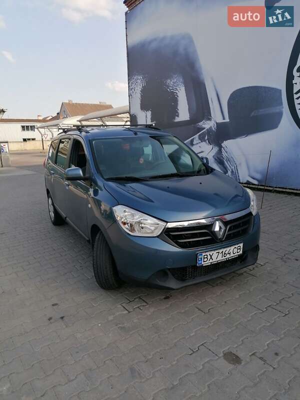 Минивэн Renault Lodgy 2013 в 