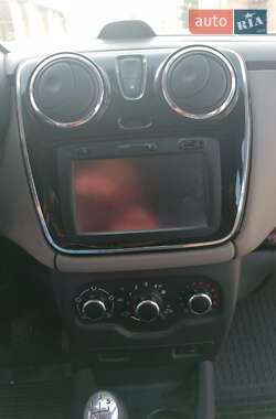 Минивэн Renault Lodgy 2013 в 