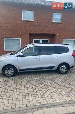 Минивэн Renault Lodgy 2016 в 