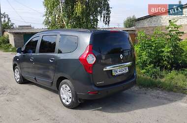 Минивэн Renault Lodgy 2016 в 