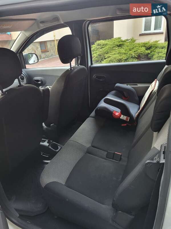 Минивэн Renault Lodgy 2016 в Львове фото 5 Минивэн Renault Lodgy 2016 в Львове