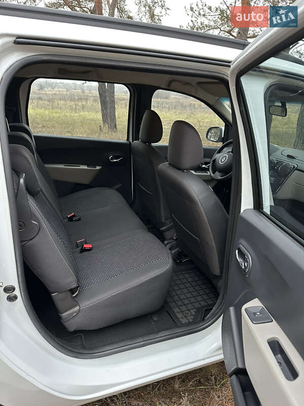 Минивэн Renault Lodgy 2013 в Харькове фото 9 Минивэн Renault Lodgy 2013 в Харькове