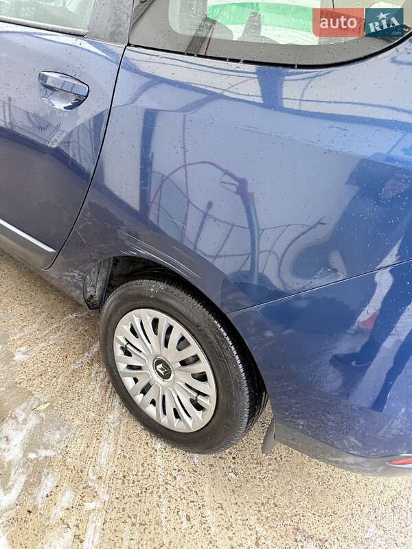 Мінівен Renault Lodgy 2017 в Володимирі