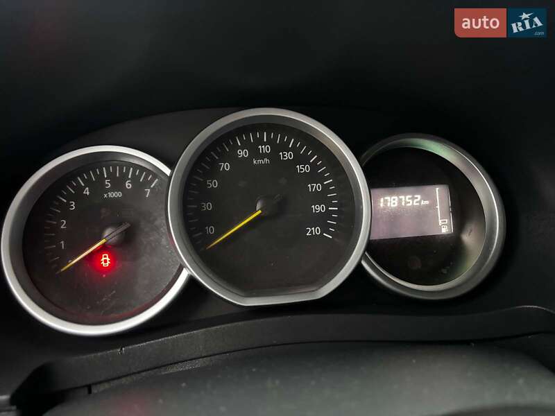 Минивэн Renault Lodgy 2017 в Запорожье фото 23 Минивэн Renault Lodgy 2017 в Запорожье