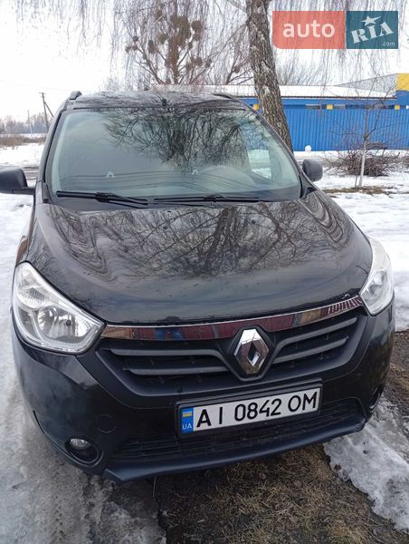 Минивэн Renault Lodgy 2014 в Згуровке