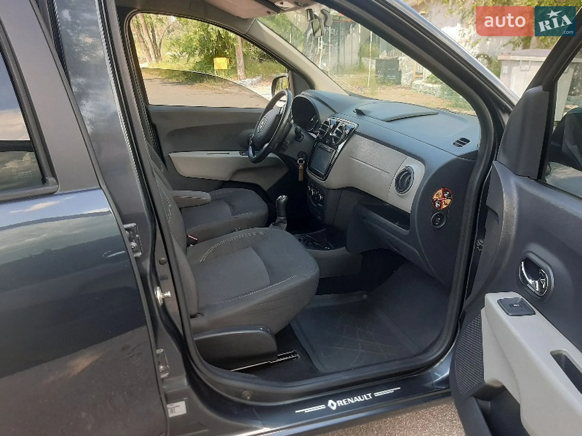 2016 Renault Lodgy - мініатюра 14