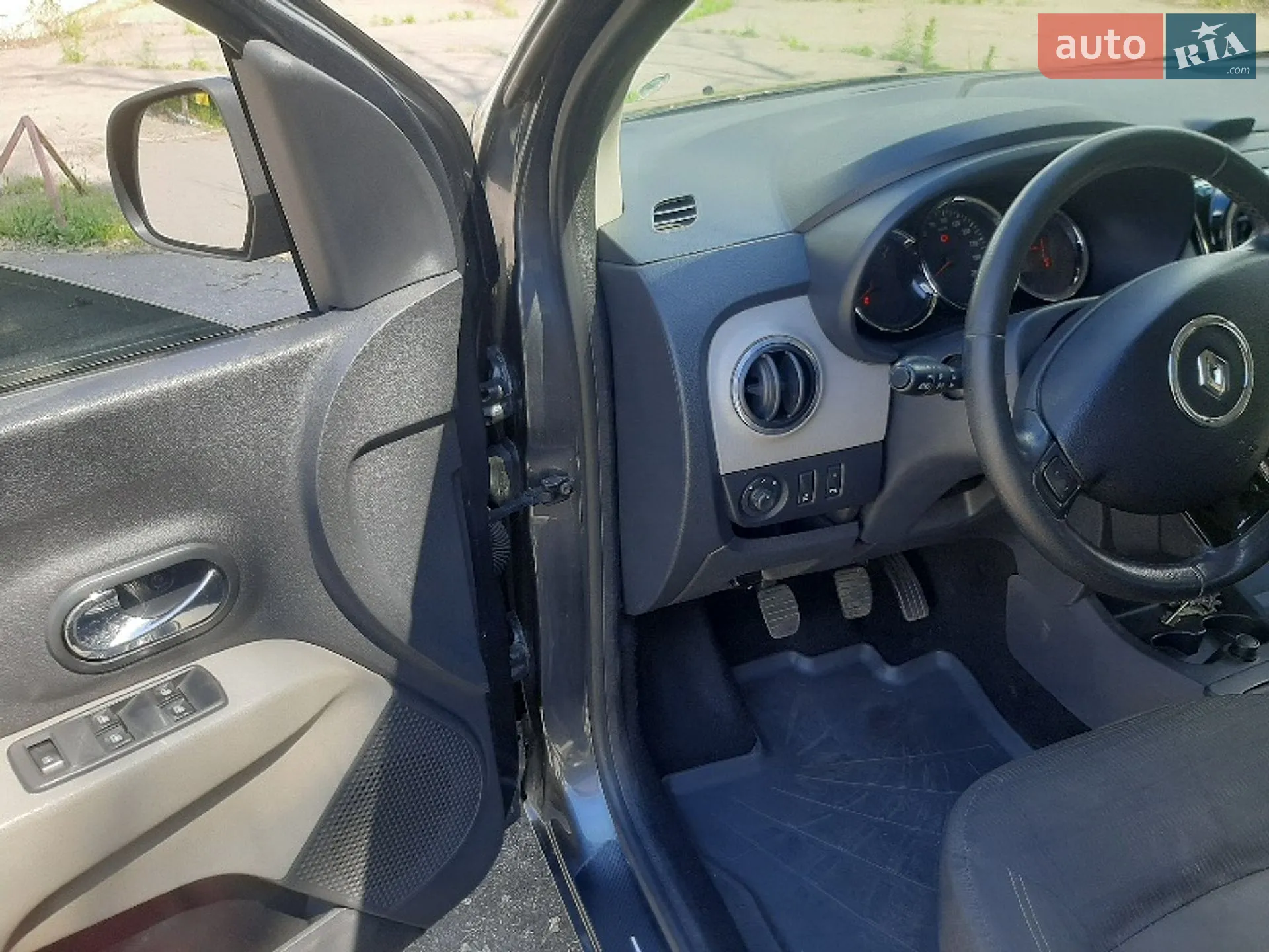 2016 Renault Lodgy - мініатюра 17