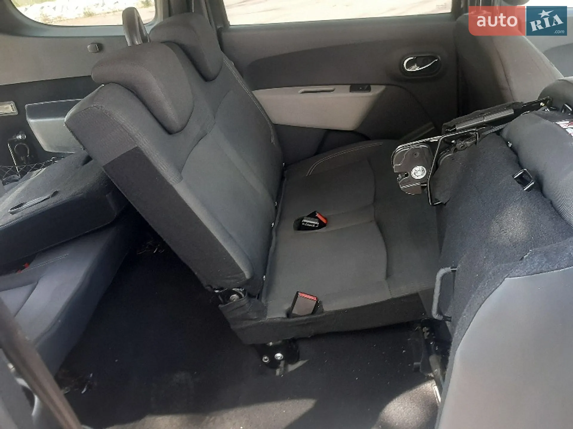 2016 Renault Lodgy - мініатюра 24