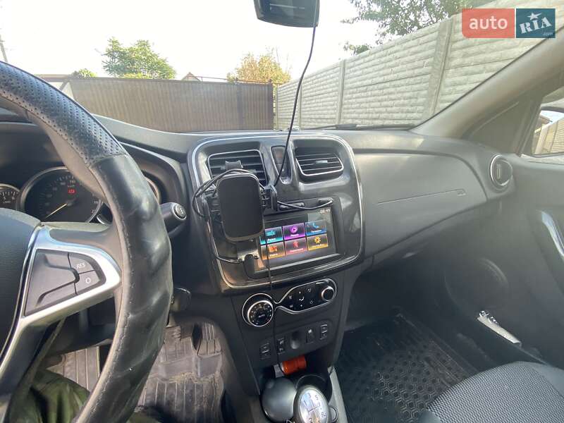 Універсал Renault Logan MCV 2019 в Дніпрі