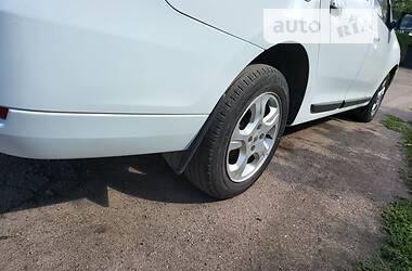 Универсал Renault Logan MCV 2016 в 