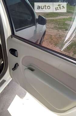 Универсал Renault Logan MCV 2011 в 