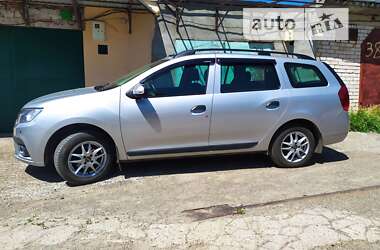 Универсал Renault Logan MCV 2017 в 