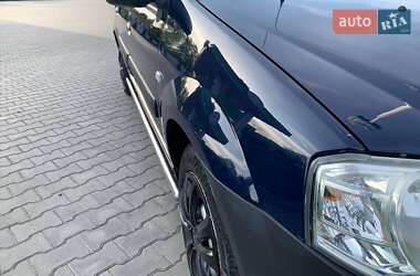 Универсал Renault Logan MCV 2010 в 