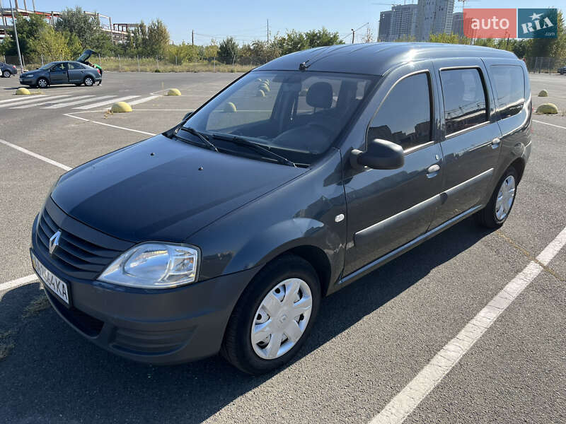Renault Logan MCV 2010