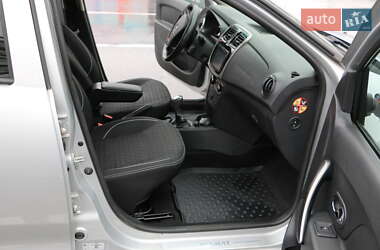Универсал Renault Logan MCV 2016 в 