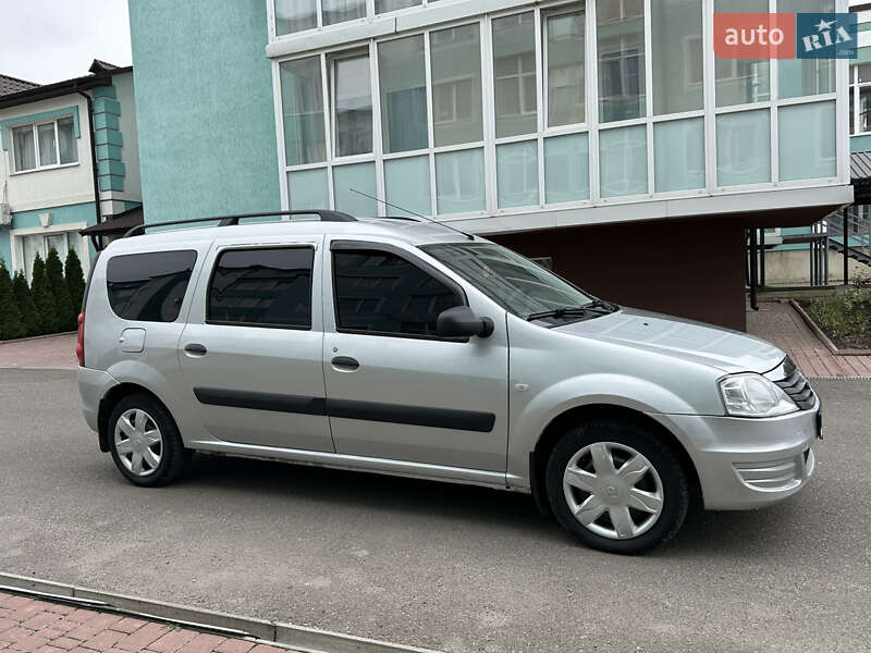 Универсал Renault Logan MCV 2010 в Каменец-Подольском