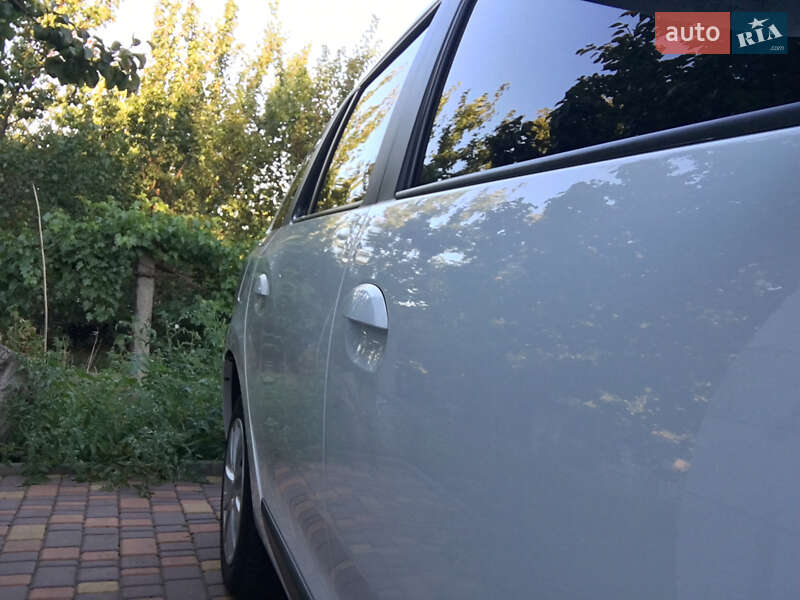 Универсал Renault Logan MCV 2019 в Умани фото 35 Универсал Renault Logan MCV 2019 в Умани