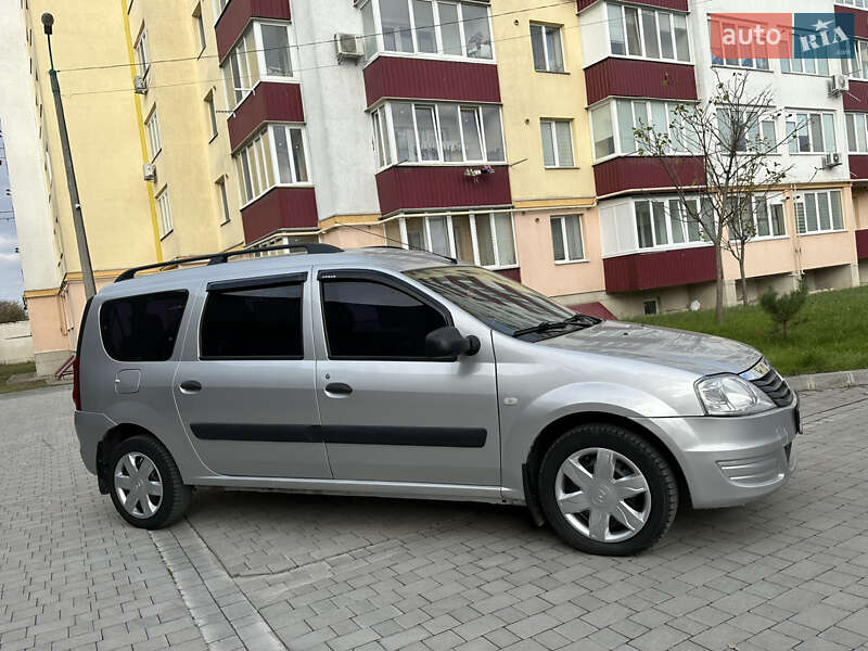 Універсал Renault Logan MCV 2010 в Кам'янець-Подільському