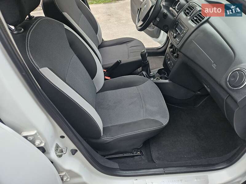 Універсал Renault Logan MCV 2015 в Вінниці