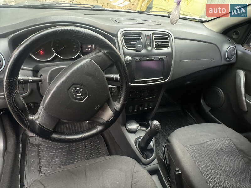 Универсал Renault Logan MCV 2013 в Ужгороде фото 8 Универсал Renault Logan MCV 2013 в Ужгороде