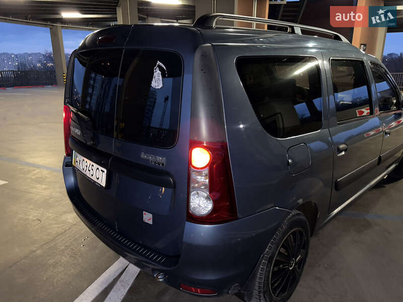 Универсал Renault Logan MCV 2010 в Харькове