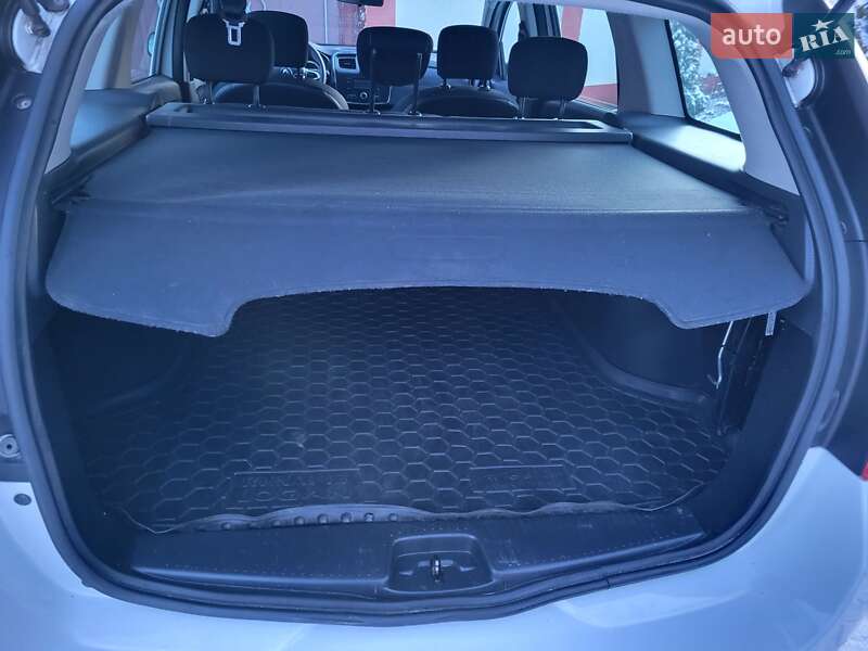 Универсал Renault Logan MCV 2017 в Желтых Водах фото 9 Универсал Renault Logan MCV 2017 в Желтых Водах