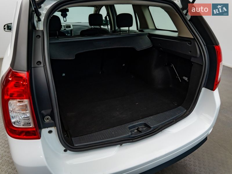 Универсал Renault Logan MCV 2020 в Киеве