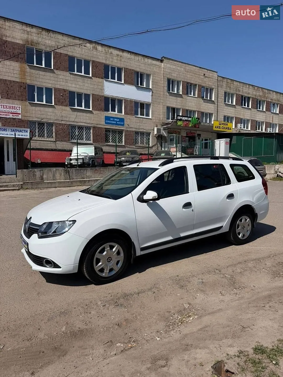 2015 Renault Logan - мініатюра 5