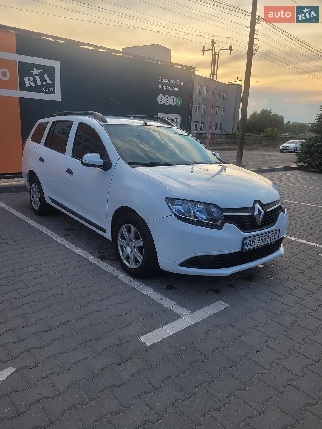 2016 Renault Logan - мініатюра 12