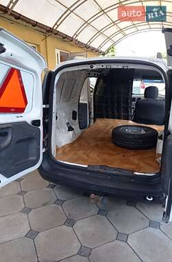 Другие грузовики Renault Logan Van 2010 в Козельщине