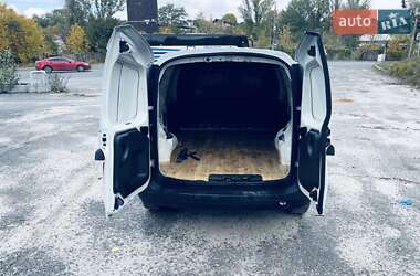Грузовой фургон Renault Logan Van 2012 в 