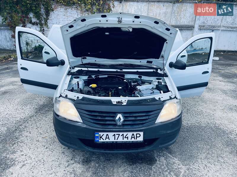 Грузовой фургон Renault Logan Van 2012 в Киеве фото 10 Грузовой фургон Renault Logan Van 2012 в Киеве