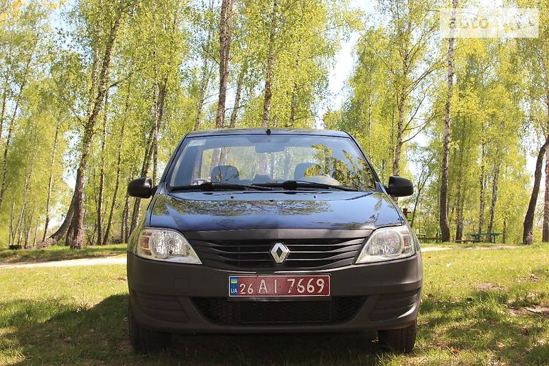 Седан Renault Logan 2010 в Киеве