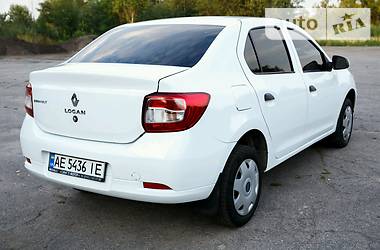 Седан Renault Logan 2014 в Днепре