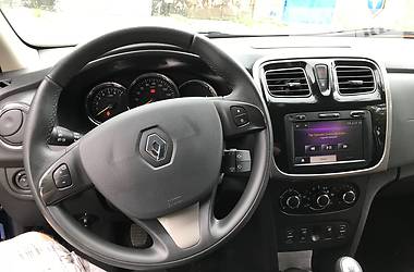 Седан Renault Logan 2013 в Днепре