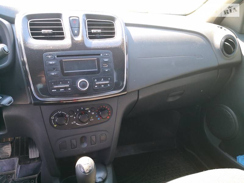 Седан Renault Logan 2017 в Виннице