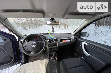 Седан Renault Logan 2012 в Киеве