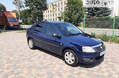 Седан Renault Logan 2012 в Львове