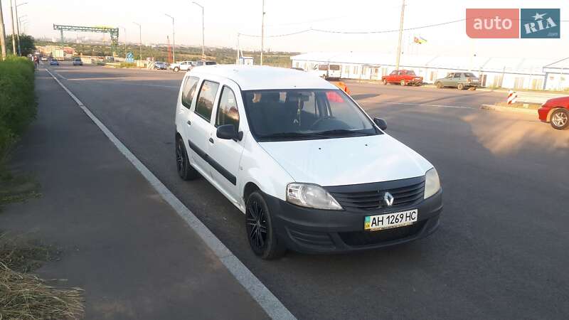 Универсал Renault Logan 2010 в Запорожье