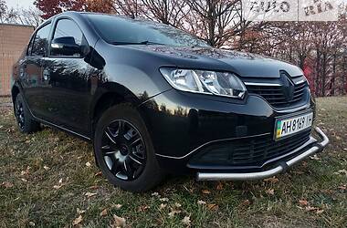 Седан Renault Logan 2013 в Харькове