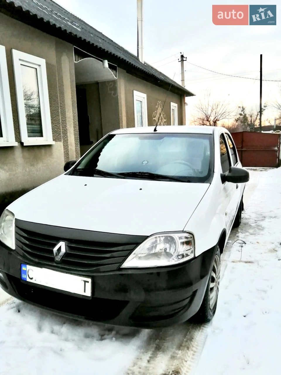 2011 Renault Logan - мініатюра 2