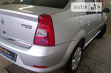 Седан Renault Logan 2009 в Красилові