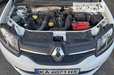 Седан Renault Logan 2013 в Києві