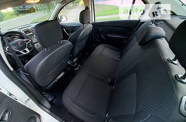 Седан Renault Logan 2019 в 